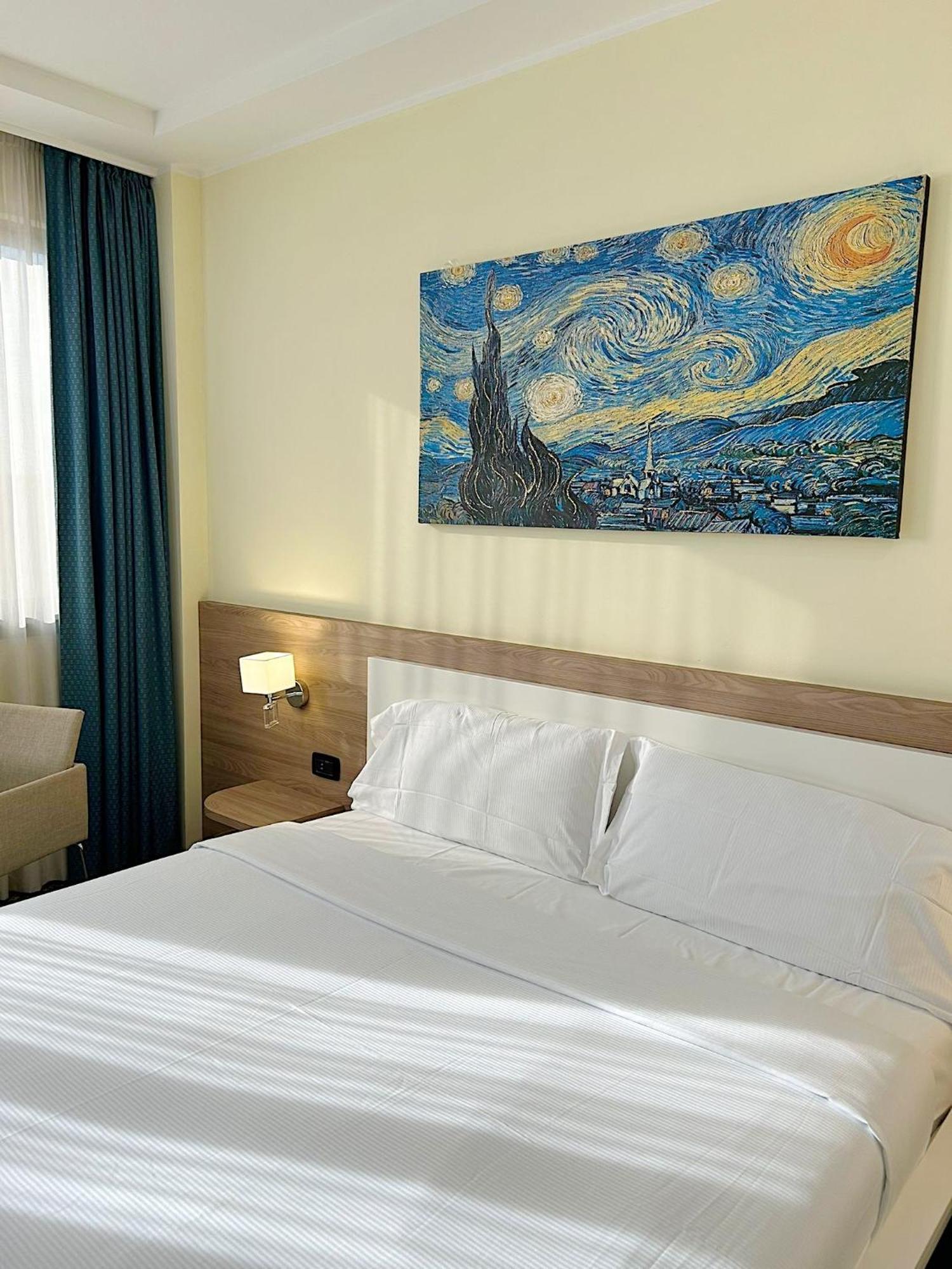 Ih Hotels Milano Blu Visconti Trezzano sul Naviglio Extérieur photo